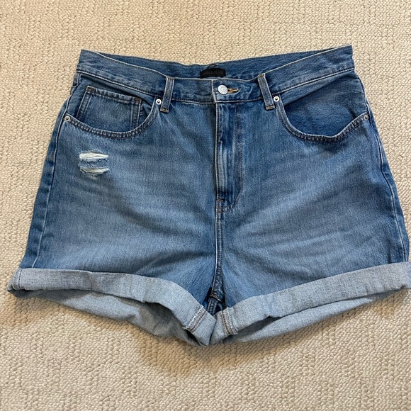 Uniqlo Denim Shorts Size 32 - Picture 1 of 4